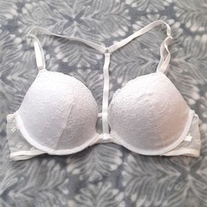 VS front closure bra